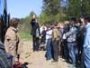 25 мая 2008. Трасса С.-Петербург—Финляндия. Хор мальчиков благодарит водителя-дальнобойщика, помогавшего чинить автобус. Дирижёр — А. А. Максимов.